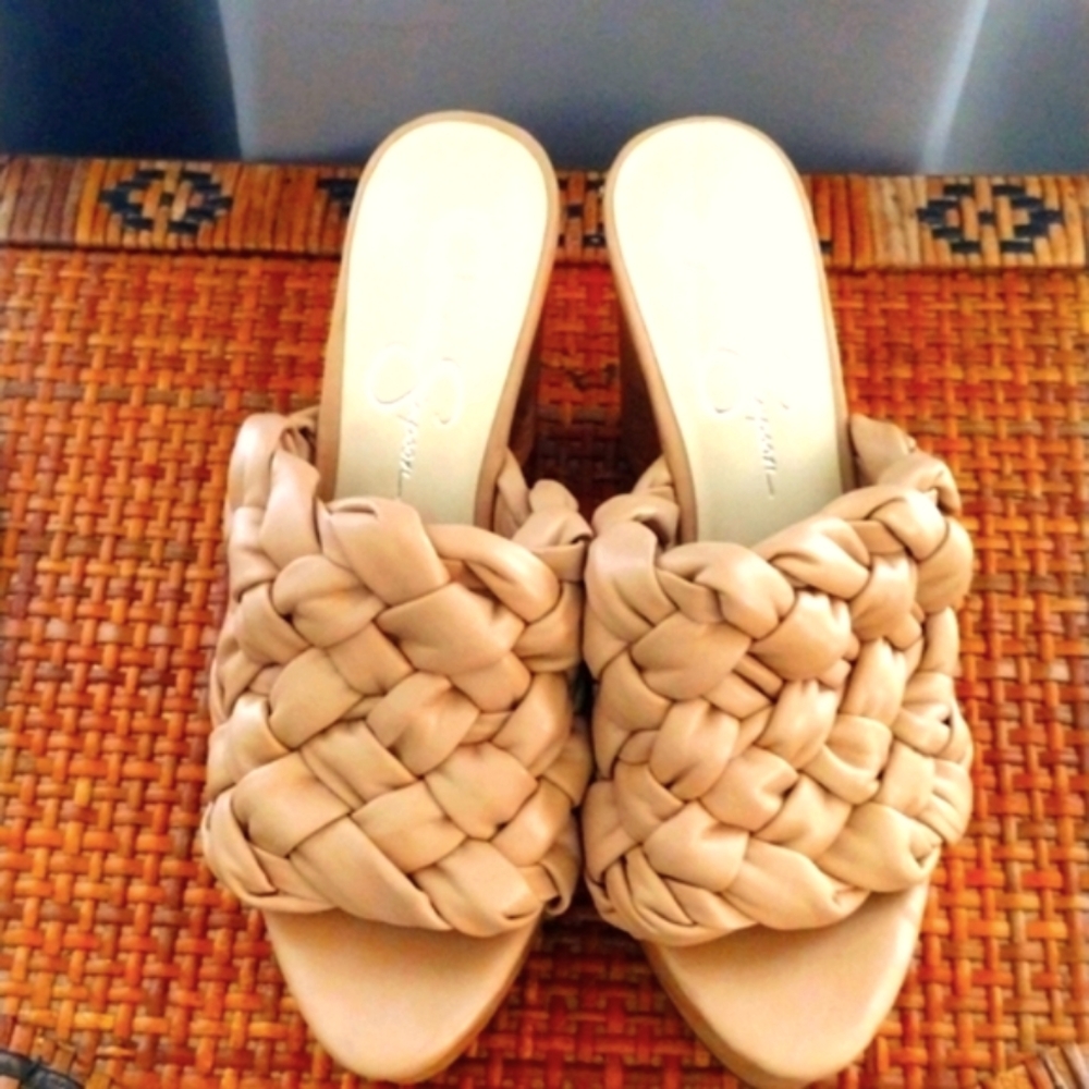 Jessica Simpson platform shoes, size 8